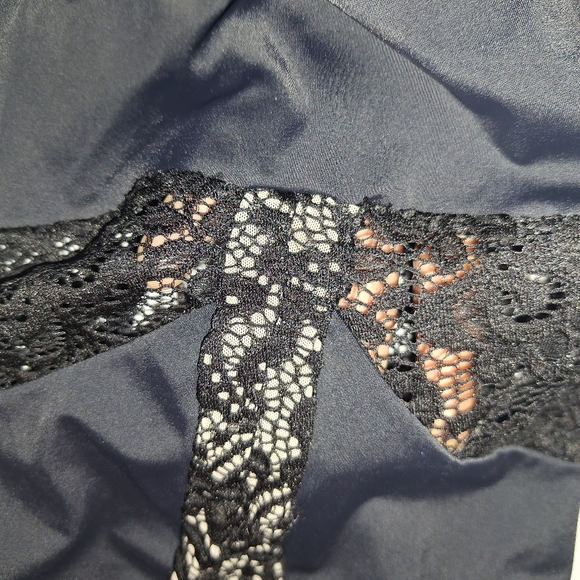 Premium collection vintage body suit with lace - Picture 2 of 5